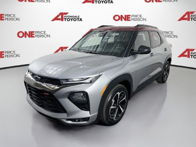 Used 2023 Chevrolet TrailBlazer RS w/ Sun and Liftgate Package FWD image 3