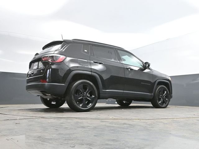 Used 2021 Jeep Compass Latitude image 44