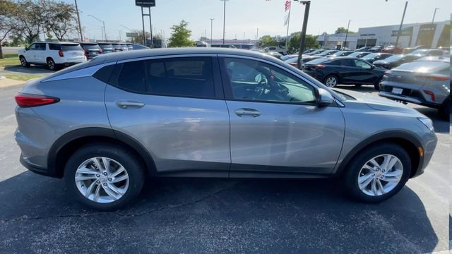 New 2026 Buick Envista Sport Touring w/ Convenience I Package FWD image 3