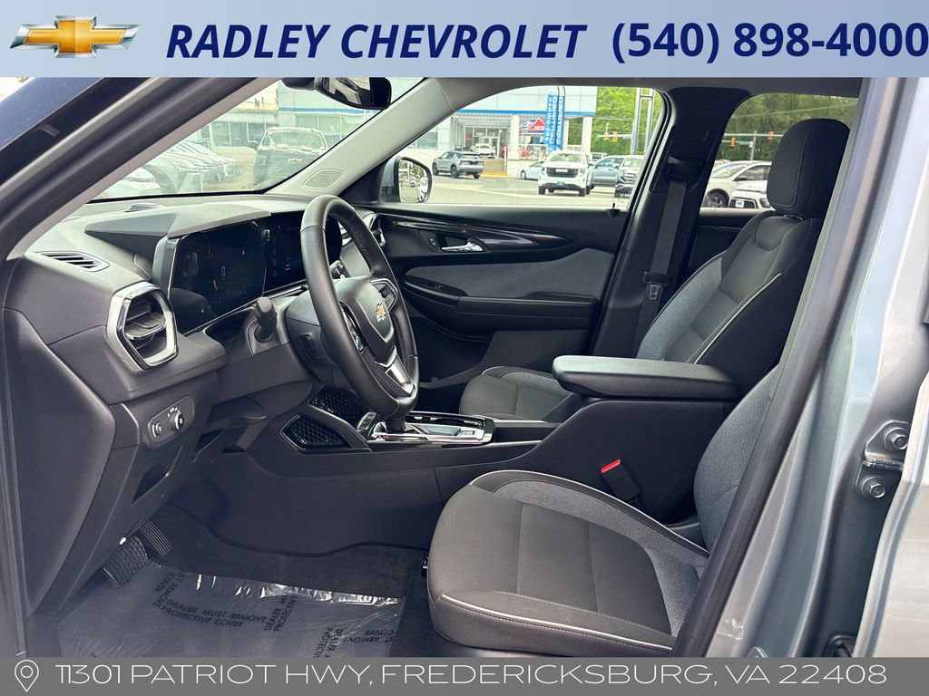 Certified 2024 Chevrolet TrailBlazer LT w/ Convenience Package FWD image 5