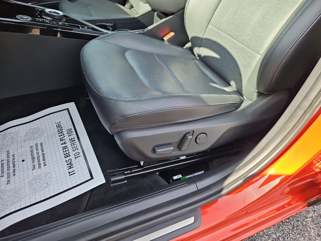 Used 2023 Kia Niro Wave w/ Wave Preserve Package image 7