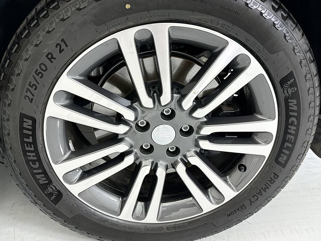 Certified 2023 Land Rover Range Rover SE AWD/4WD image 30