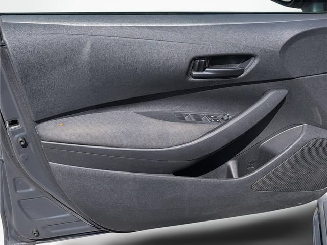 Used 2024 Toyota Corolla LE FWD image 13
