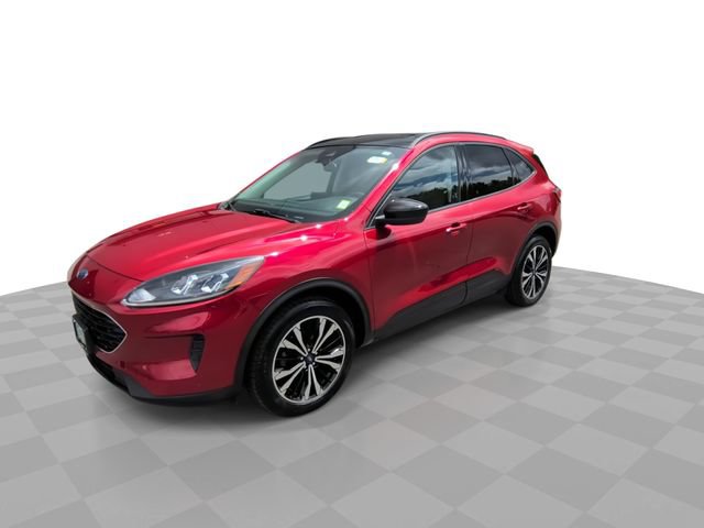 Used 2021 Ford Escape SE w/ SE Sport Appearance Package AWD/4WD image 4