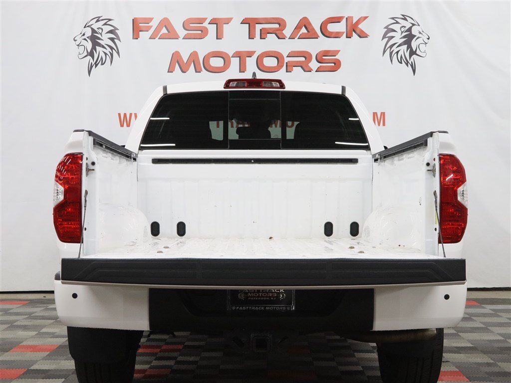 Used 2021 Toyota Tundra Limited w/ Limited Premium Package AWD/4WD image 6