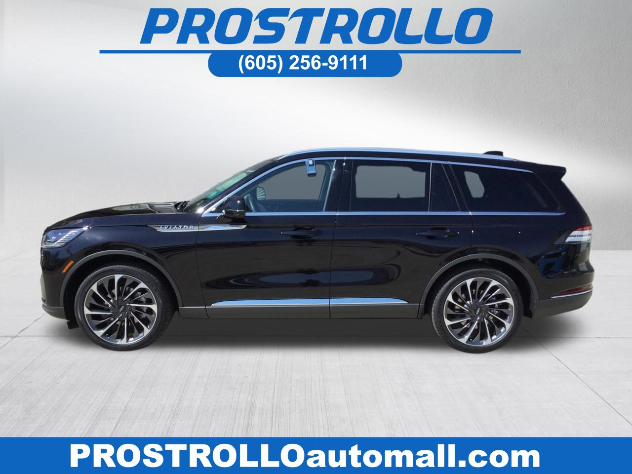 New 2025 Lincoln Aviator Reserve w/ Equipment Group 201A image 1