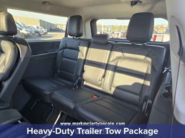 New 2026 Lincoln Navigator L Reserve AWD/4WD image 9