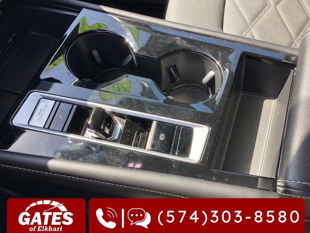 Used 2024 Volkswagen Atlas SE AWD/4WD image 31