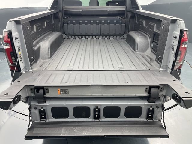 New 2026 Chevrolet Silverado EV LT AWD/4WD image 24