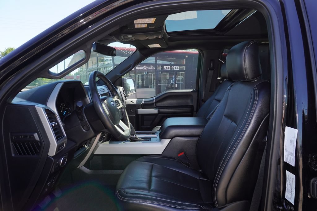 Used 2018 Ford F150 Lariat w/ Equipment Group 502A Luxury AWD/4WD image 23
