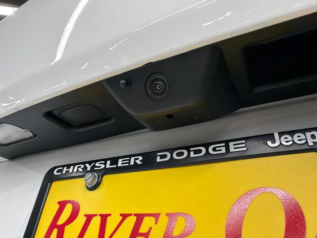 New 2026 Jeep Grand Cherokee L Summit AWD/4WD image 7