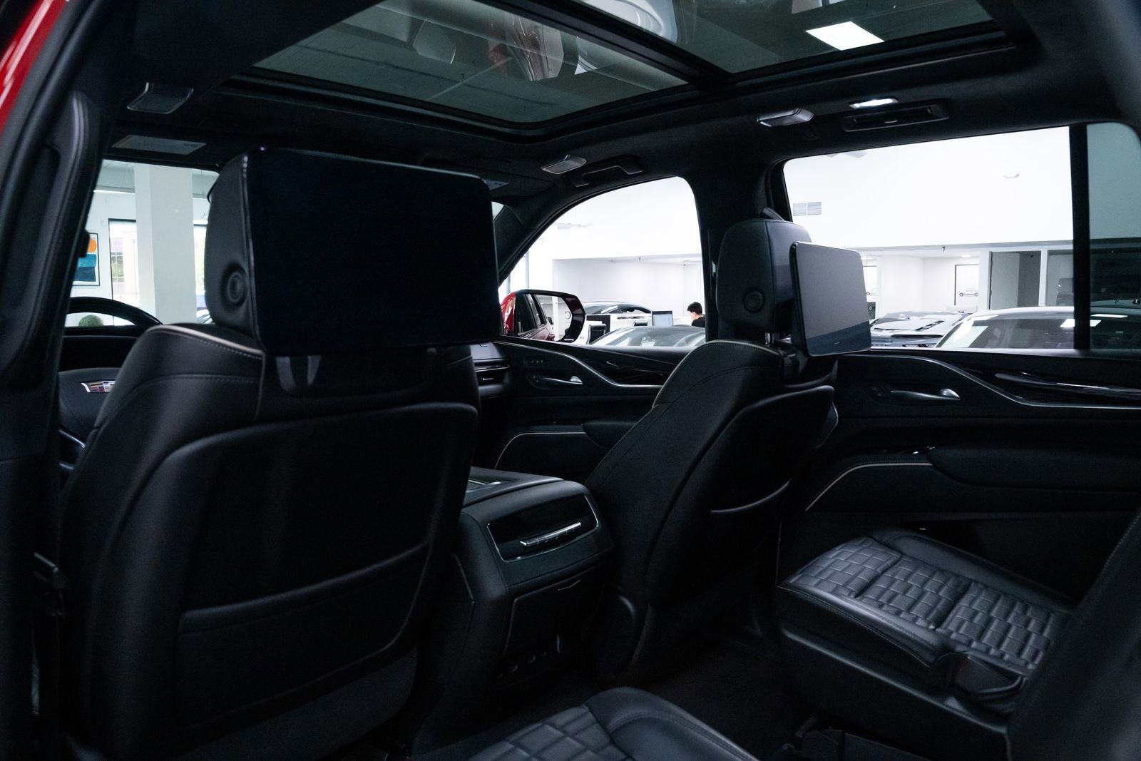 Used 2023 Cadillac Escalade V AWD/4WD image 22