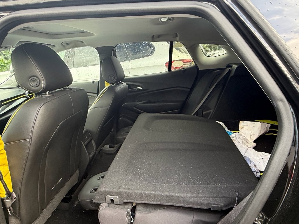 Certified 2026 Chevrolet Trax ACTIV w/ Sunroof Package FWD image 8