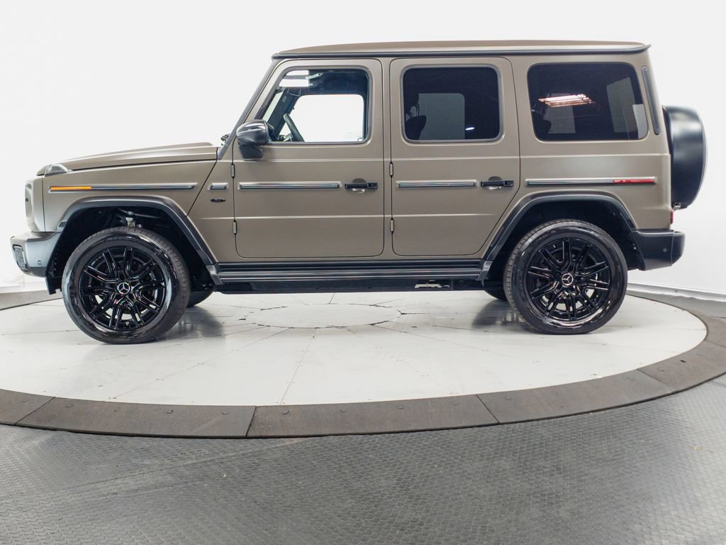Certified 2025 Mercedes-Benz G 580 w/ EQ Technology image 4