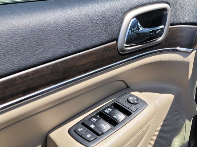 Certified 2017 Jeep Grand Cherokee Limited image 14