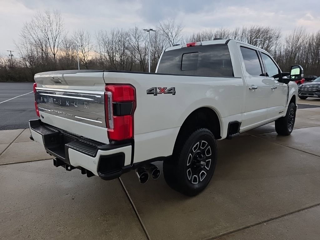 Used 2023 Ford F250 Platinum image 6
