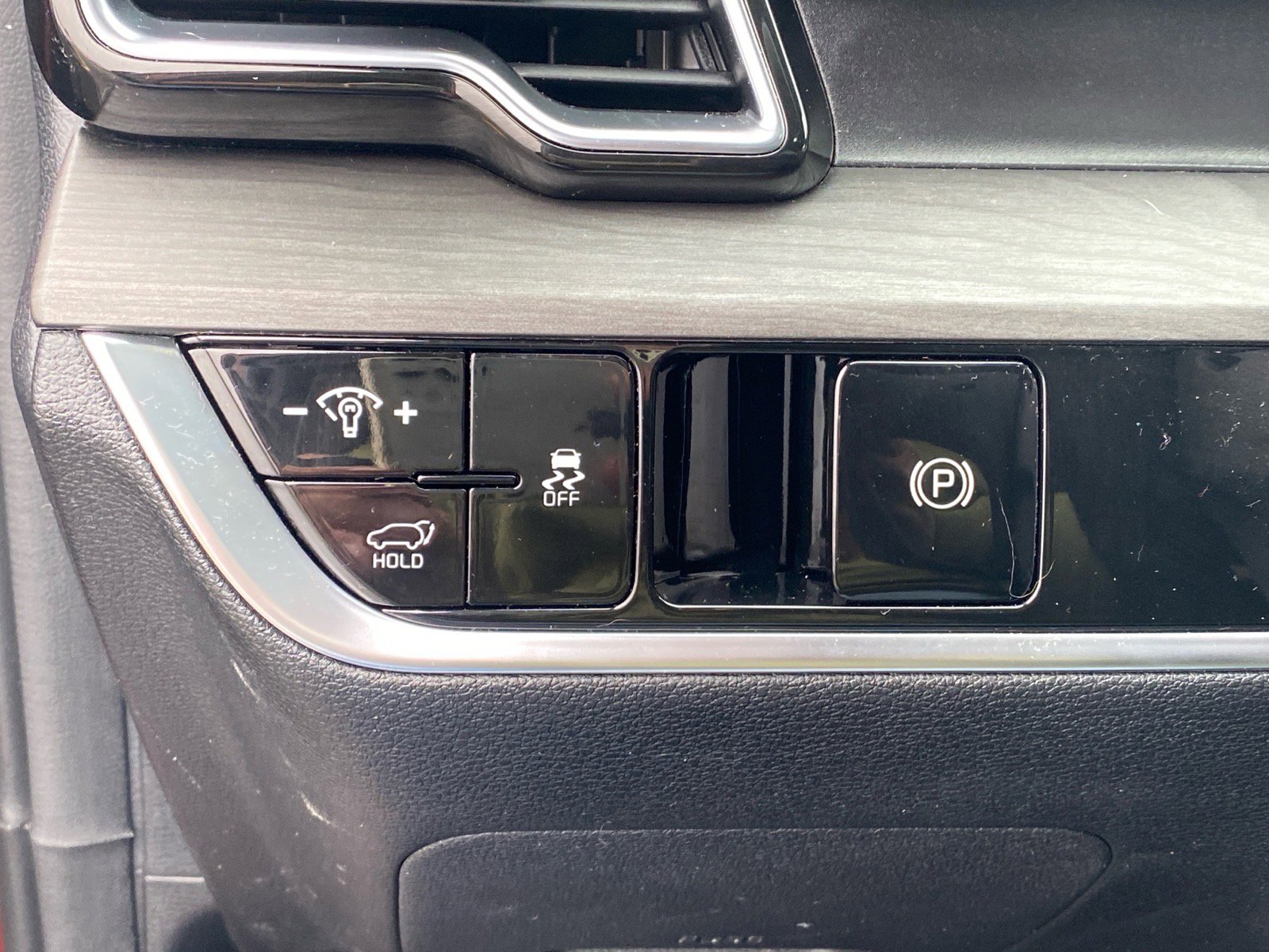 Certified 2024 Kia Sportage X-Line w/ X-Line Premium Package image 23