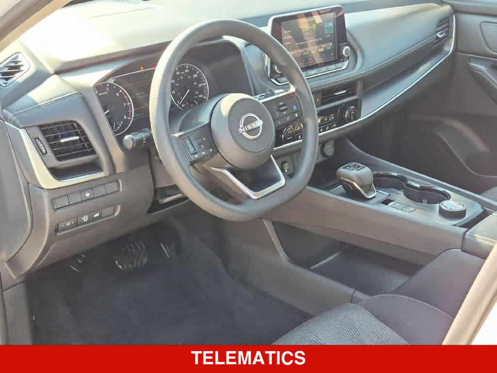 Used 2024 Nissan Rogue SV AWD/4WD image 2