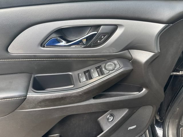 Used 2021 Chevrolet Traverse LT w/ LT Premium Package AWD/4WD image 20