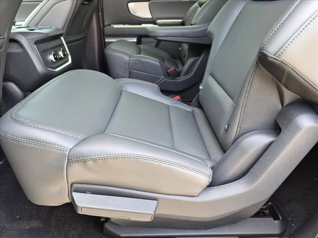 New 2027 Ford Expedition Active RWD image 14