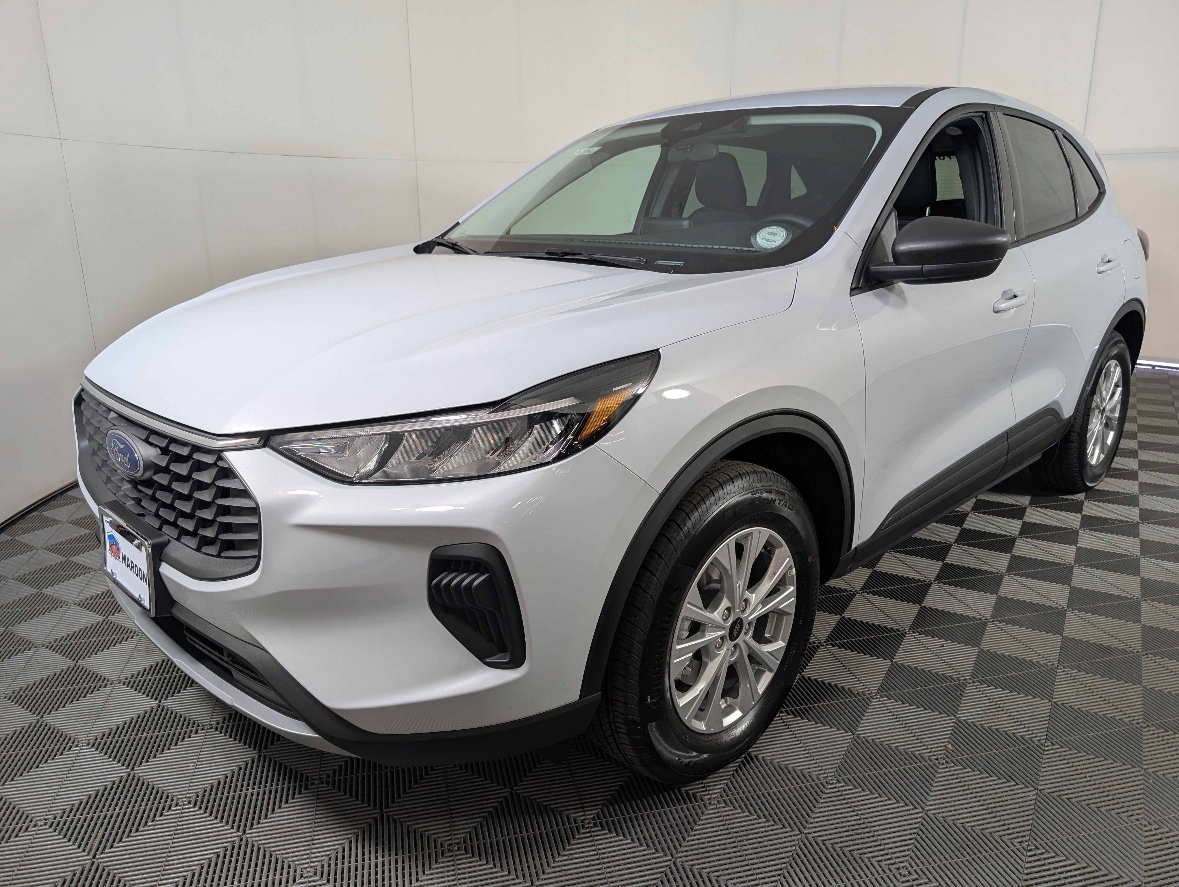 New 2025 Ford Escape Active w/ Cold Weather Package image 3