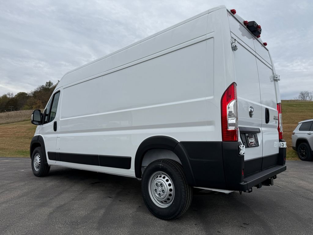 New 2025 RAM ProMaster 2500 w/ Convenience Group image 8