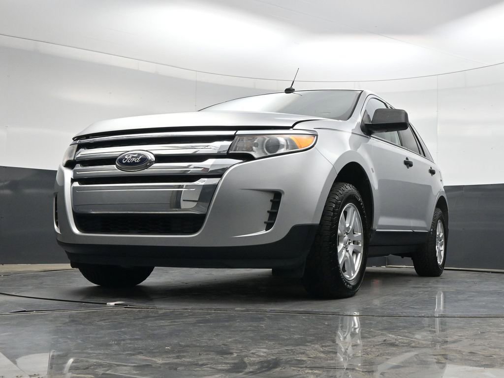 Used 2011 Ford Edge SE FWD image 24
