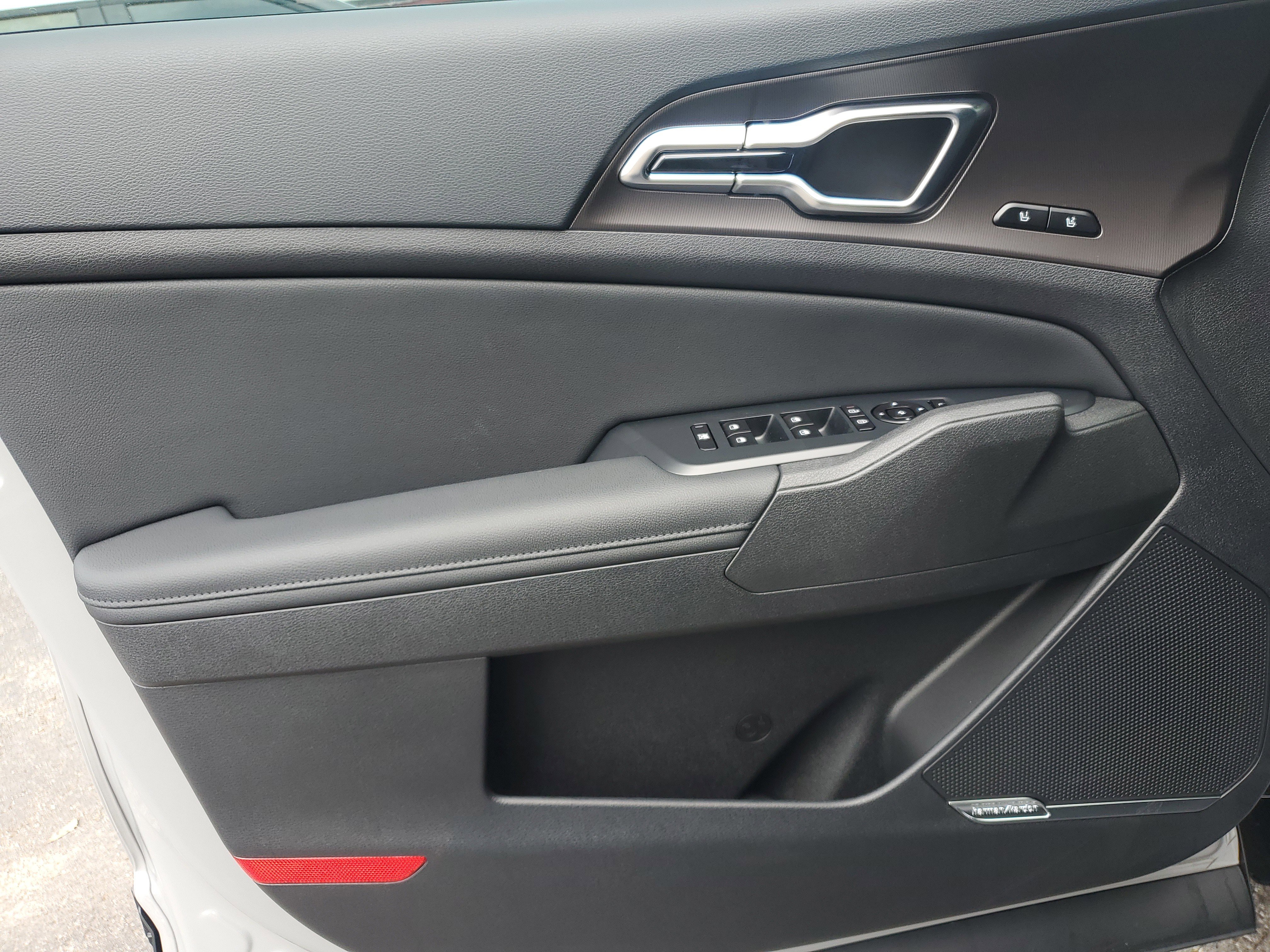 New 2026 Kia Sportage SX Prestige image 30