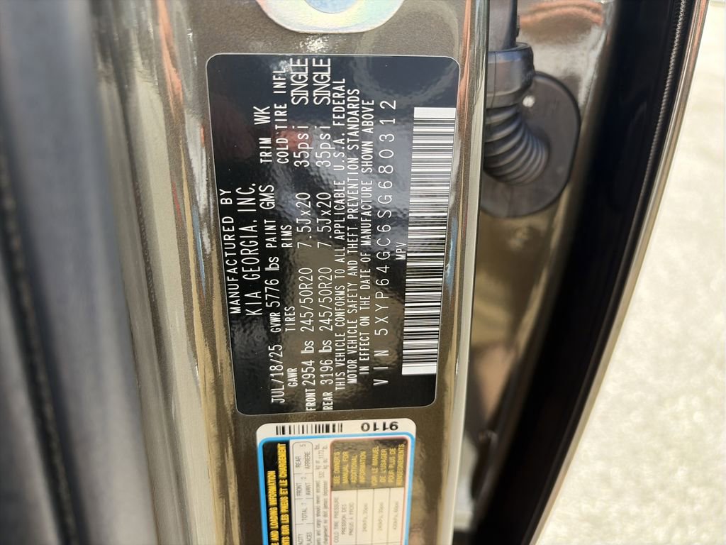 Used 2025 Kia Telluride S image 39