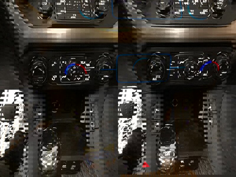 Used 2017 GMC Acadia Denali w/ Technology Package image 13