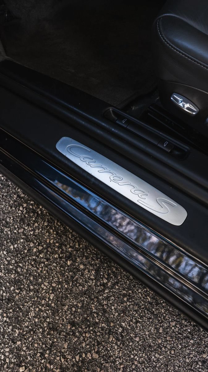 Used 2006 Porsche 911 Carrera S RWD image 12