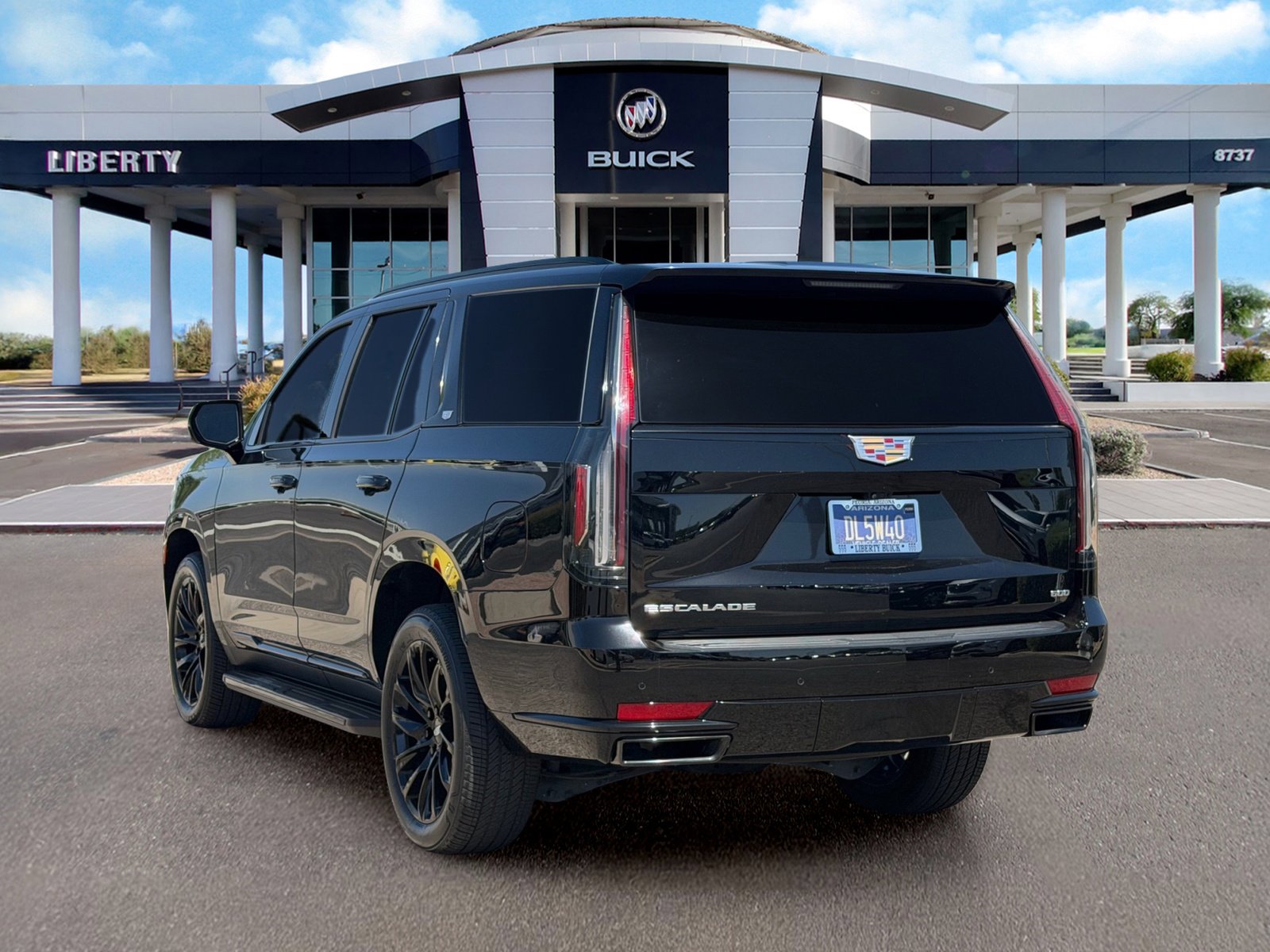 Used 2021 Cadillac Escalade Sport RWD image 5