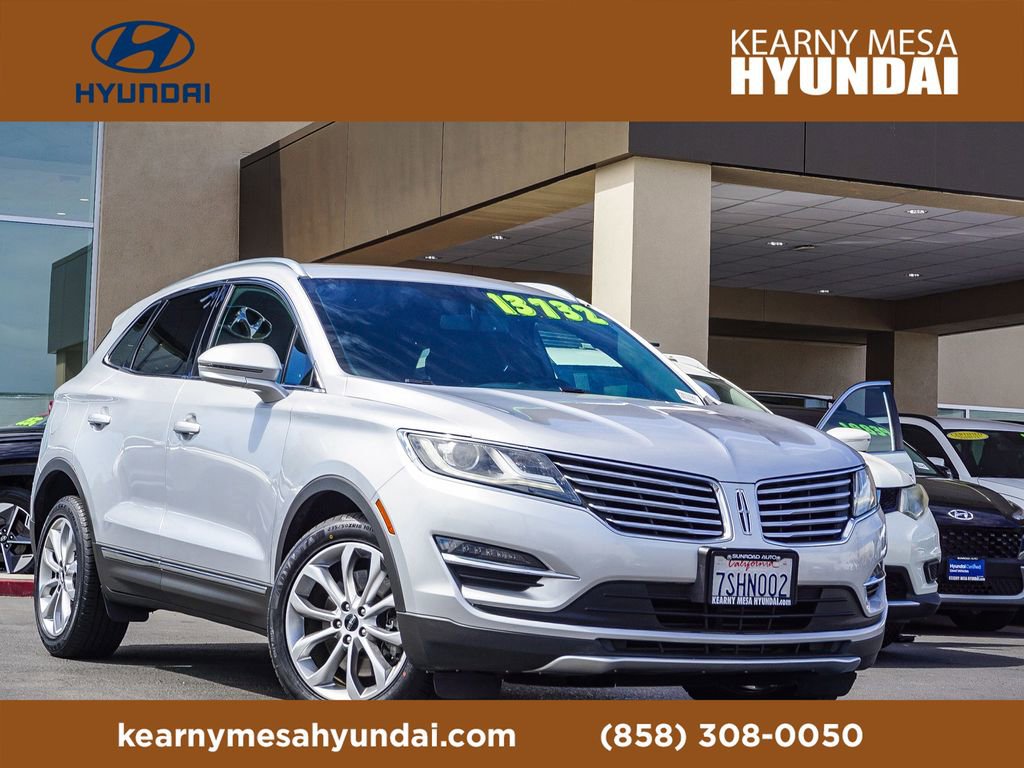 Used 2016 Lincoln MKC Select image 1