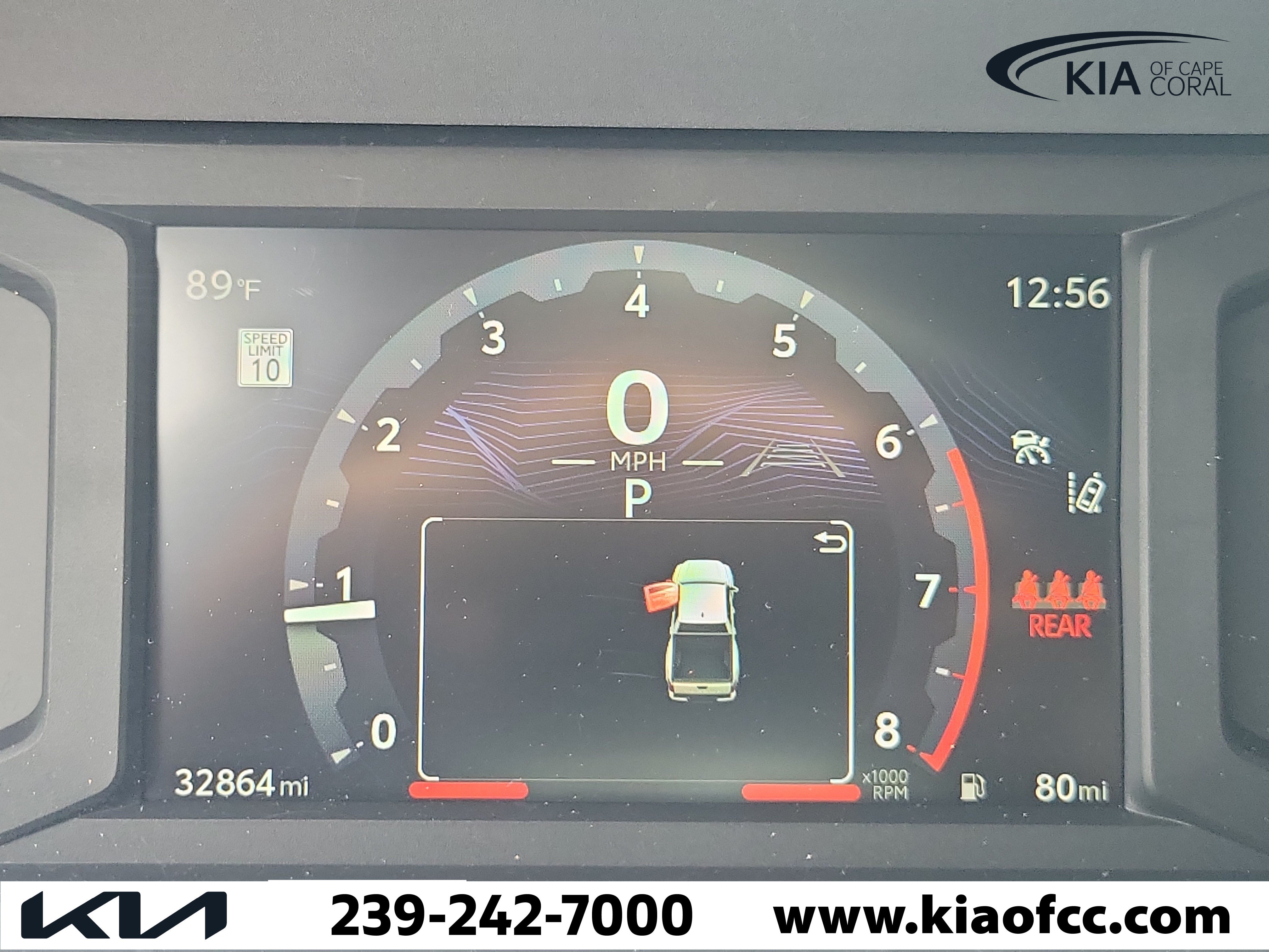 Used 2024 Toyota Tacoma SR5 AWD/4WD image 25