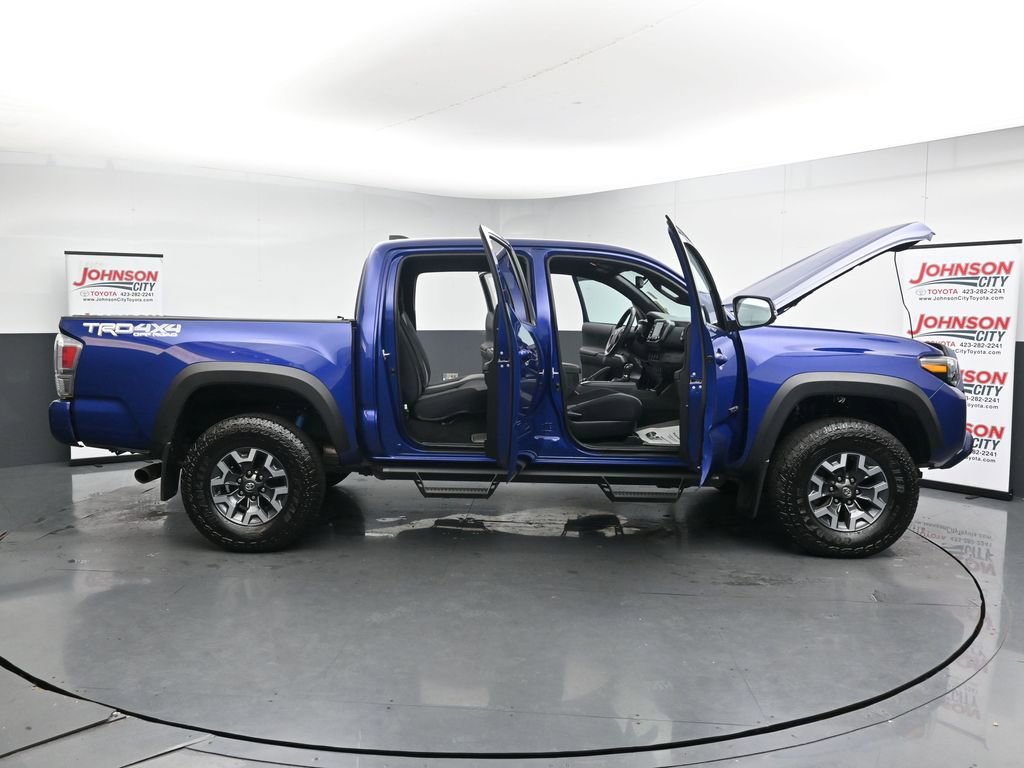 Used 2023 Toyota Tacoma TRD Off-Road w/ Technology Package image 41