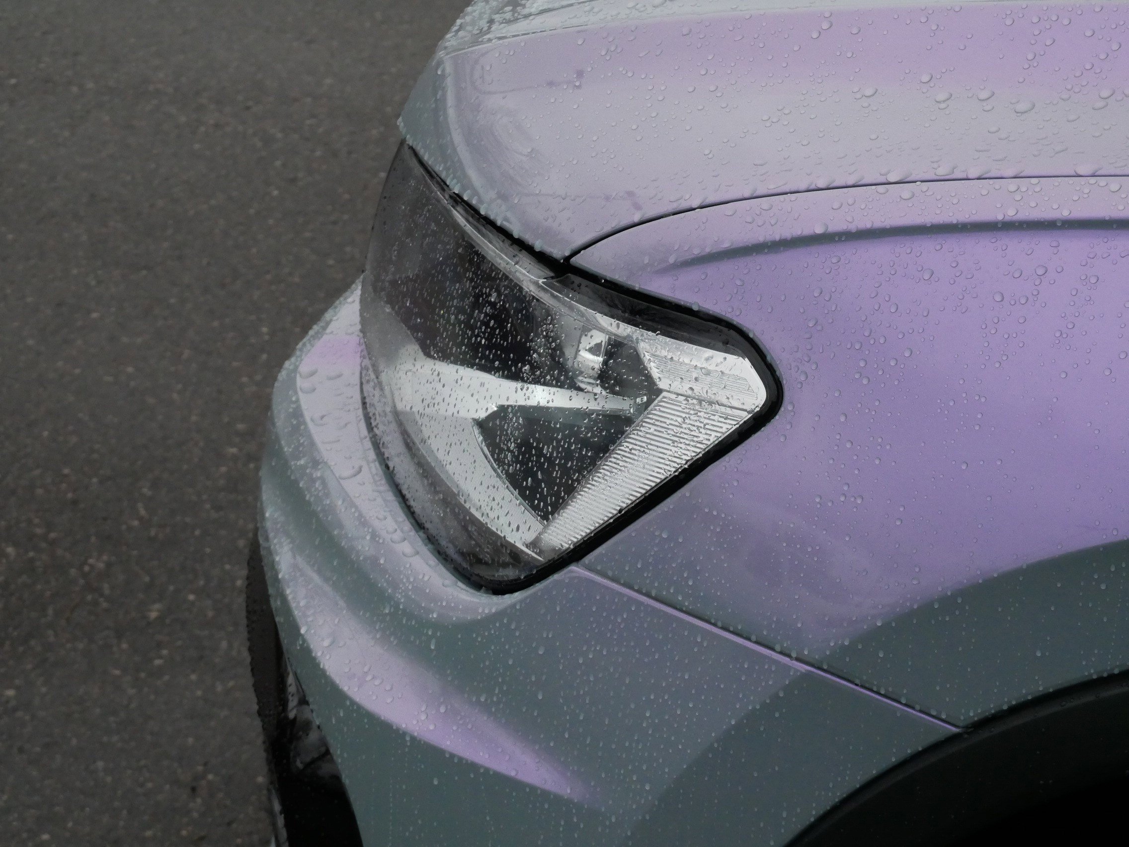 Used 2021 Volkswagen Tiguan SE R-Line image 16