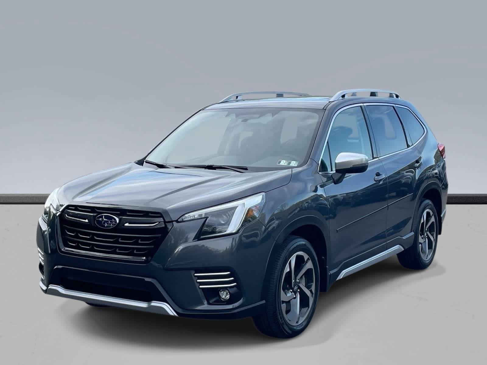 Used 2024 Subaru Forester Touring AWD/4WD image 1