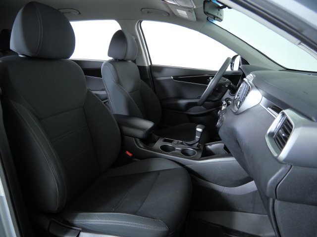 Used 2020 Kia Sorento AWD V6 image 13