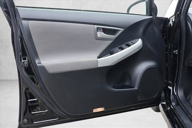 Used 2013 Toyota Prius Two FWD image 12
