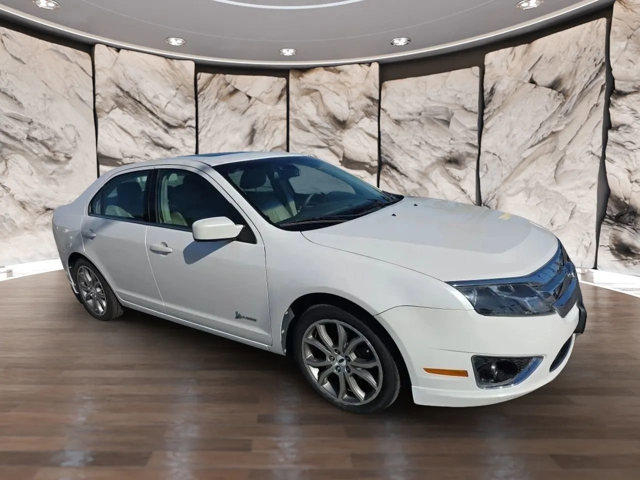 Used 2011 Ford Fusion Hybrid w/ 502A Rapid Spec Order Code FWD image 8
