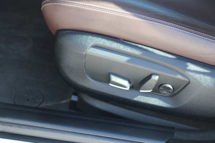 Used 2014 BMW ActiveHybrid 5 RWD image 12