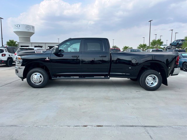 New 2027 RAM 3500 Tradesman AWD/4WD image 4