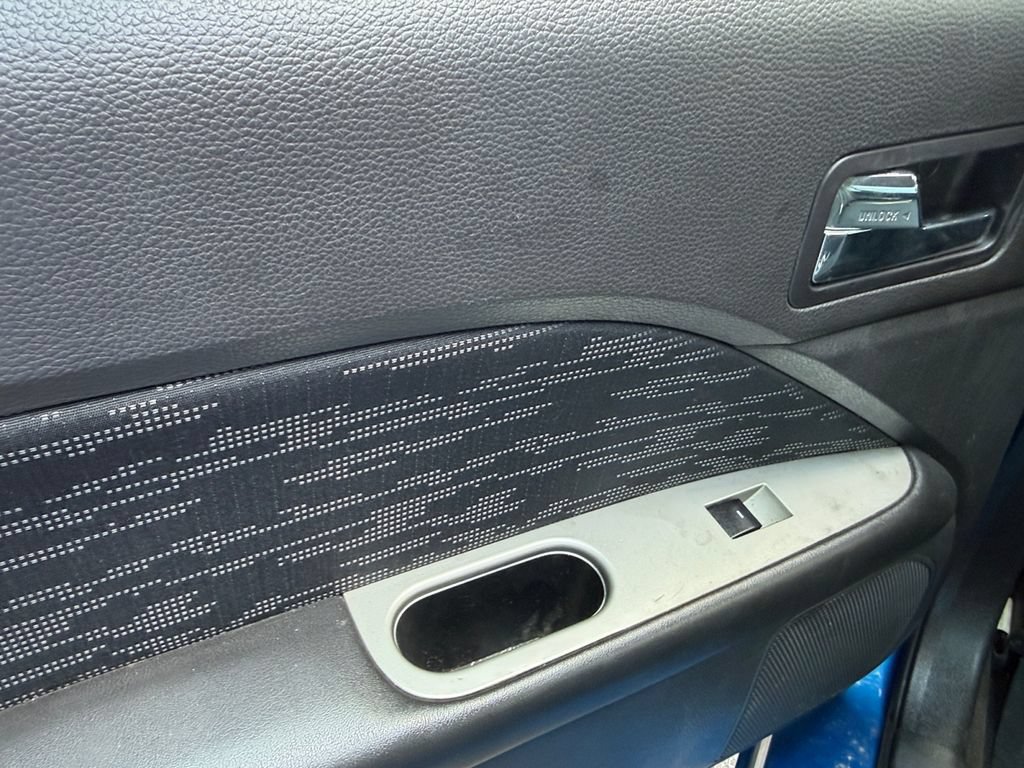 Used 2011 Ford Fusion SE w/ Sport Appearance Pkg FWD image 30