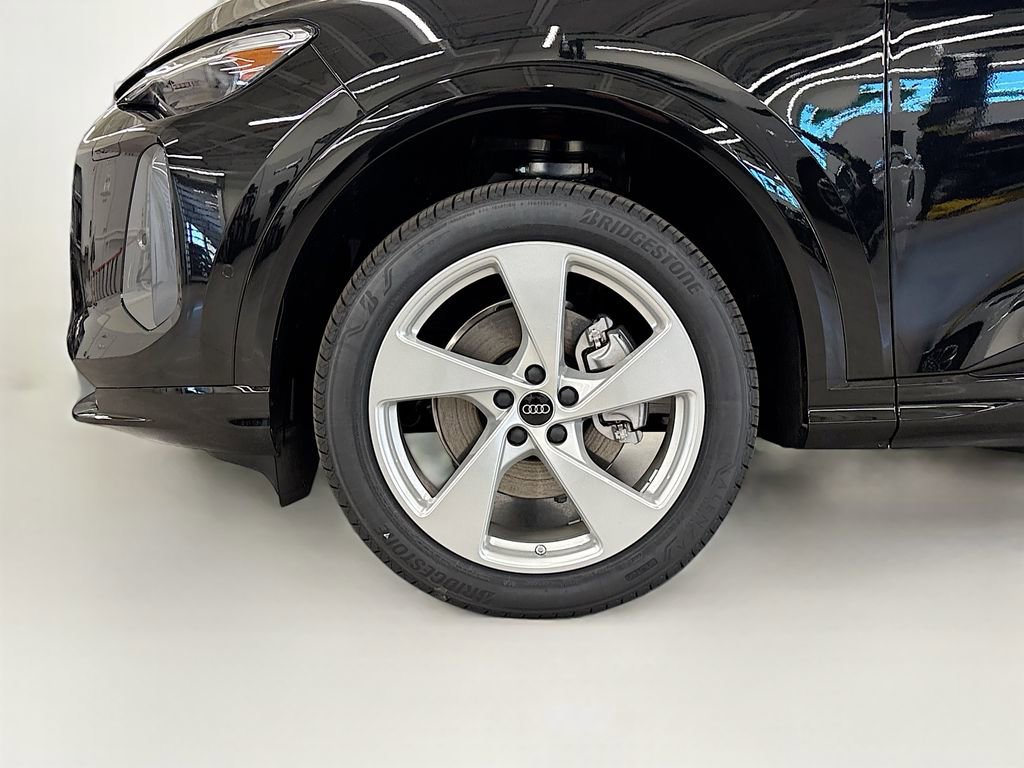 New 2025 Audi Q5 Premium Plus image 23