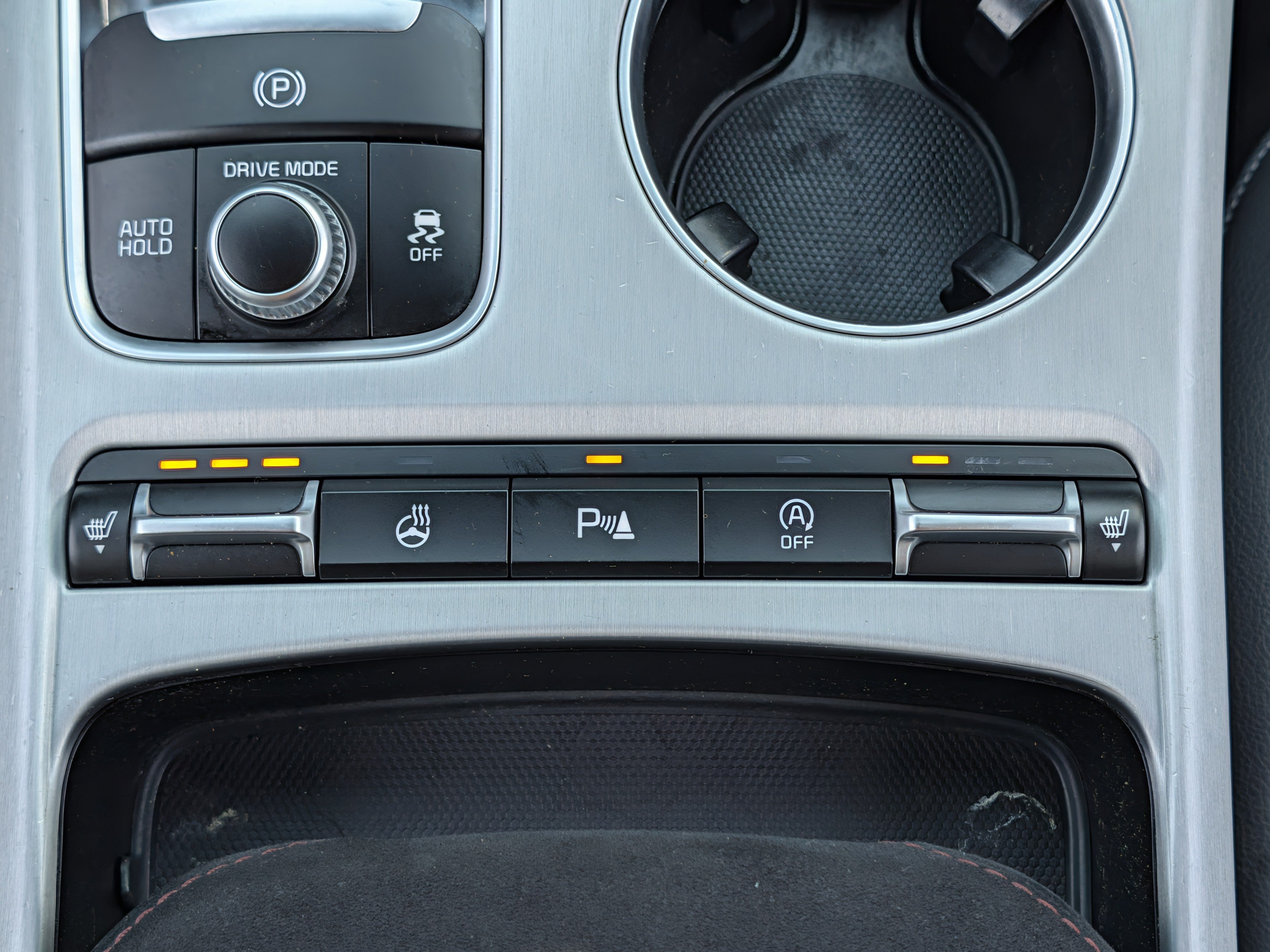 Used 2019 Kia Stinger GTS AWD/4WD image 31