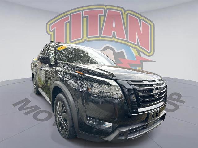 Certified 2022 Nissan Pathfinder SV w/ SV Black Package