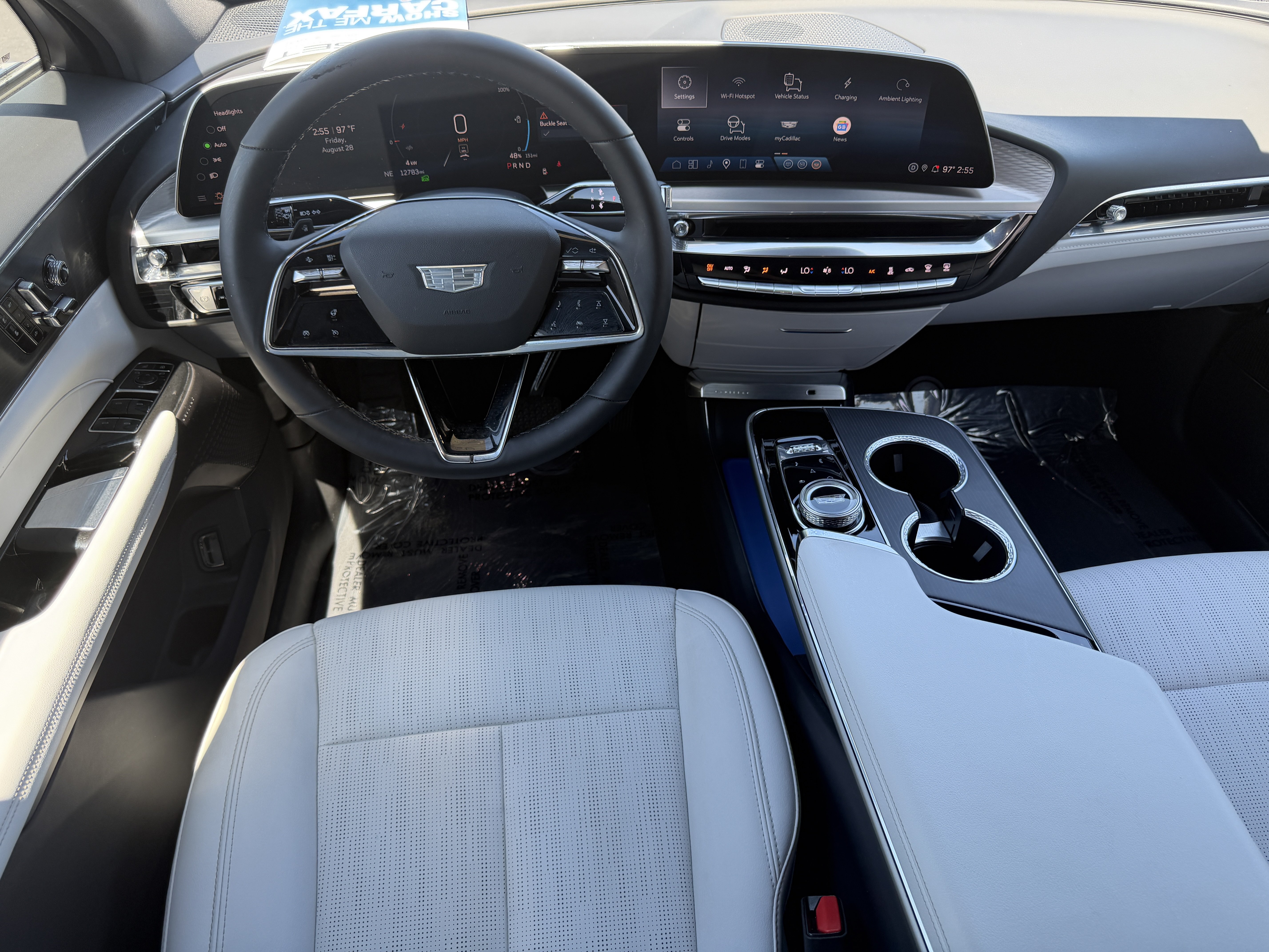 Certified 2024 Cadillac Lyriq Luxury RWD image 17