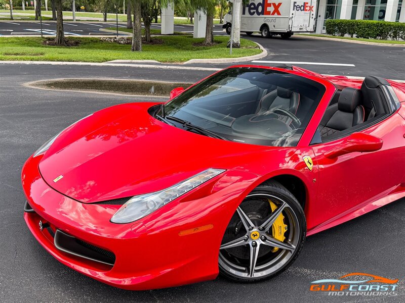 Used 2013 Ferrari 458 Spider RWD image 10