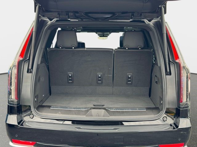 Certified 2022 Cadillac Escalade Premium Luxury Platinum AWD/4WD image 24