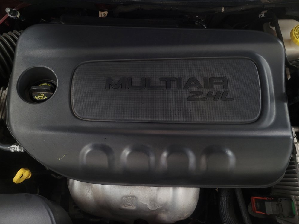 Used 2019 Jeep Cherokee Latitude w/ Popular Appearance Group FWD image 30